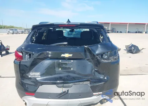 2022 Chevrolet Blazer Fwd 2Lt из США, поврежденный, VIN 3GNKBCR49NS143904